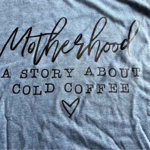 Gildan Softstyle Graphic Tee 2XL – Motherhood Cold Coffee Shirt Blue Size undefined