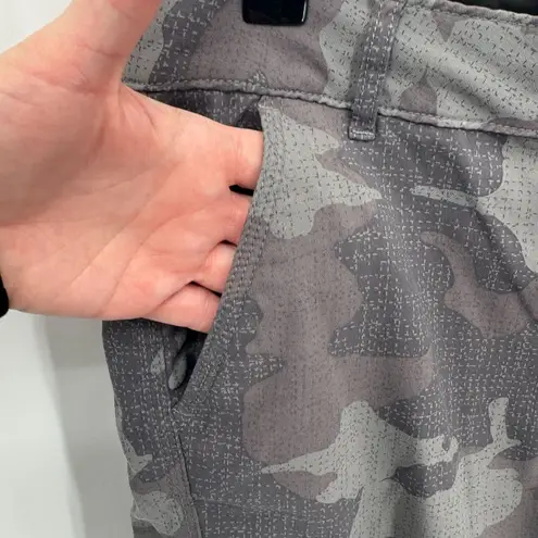 prAna Jogger Pants Womens 6 Gray Camo Print Nylon Blend Pockets