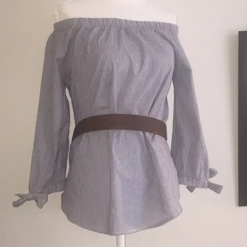 potter's pot Blue white verticals stripe cotton off-shoulder top