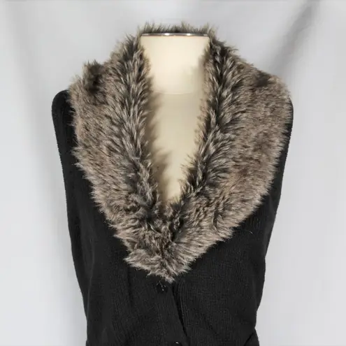 Attention Y2K Black Knit Sweater Vest with Tan Faux Fur Detachable Collar Button with Tie