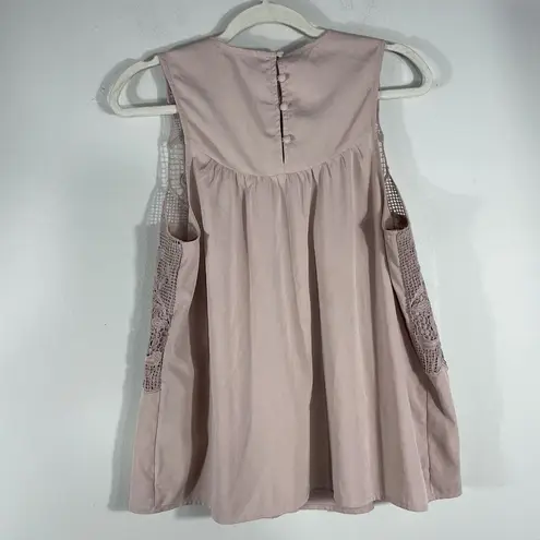 Chelsea 28 Dusty Pink Sleeveless Lace Blouse Womens Size M Back Buttoned Top
