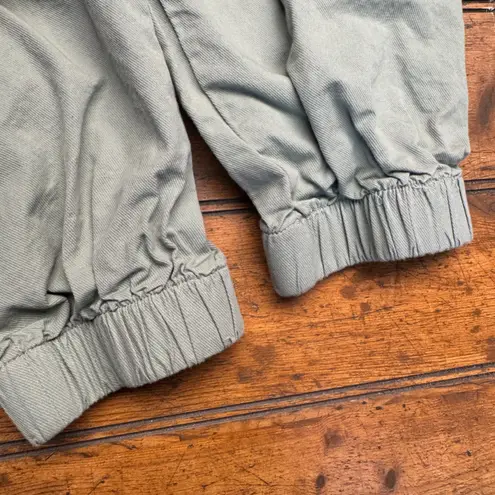 Halara Petite Cargo Pants Light Green Elastic Waist Joggers Size S