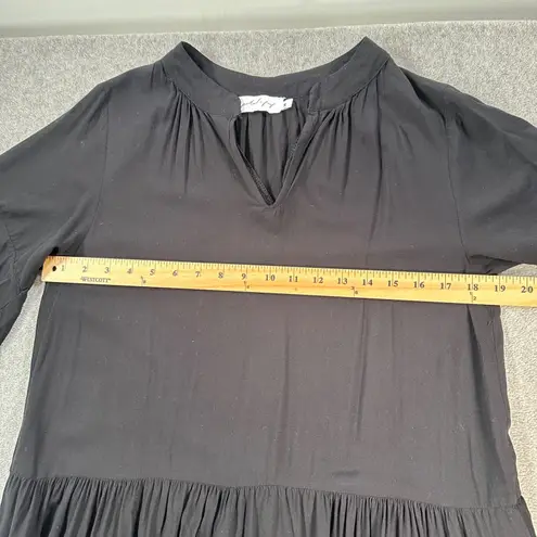 Petal and Pup Black Tiered Midi Dress Women's Small V-Neck Short Ruffle Sleeve