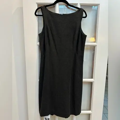 MM.LaFleur M.M.LaFleur The Lydia Dress Textured Ponte Cinder Grey Knee Length Size 16 NWT