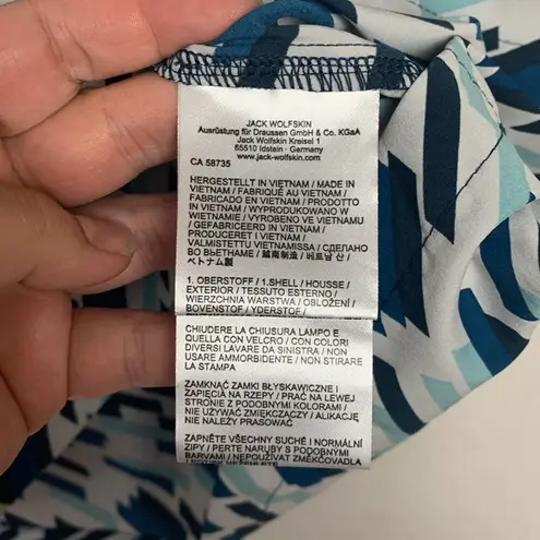 Jack Wolfskin women's size small skirt golf blue white print casual lilly