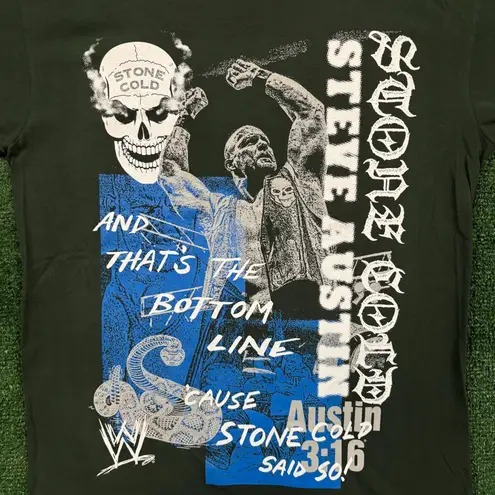 WWE Stone Cold Steve Austin "And That’s The Bottom Line" green T-shirt size large