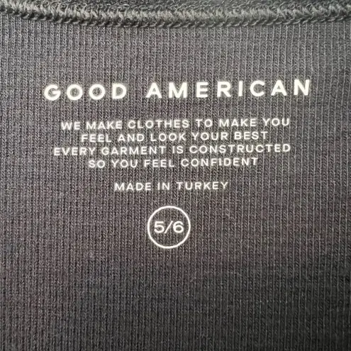 Good American  NWT Terry Crop‎ Top in Black size 5/6