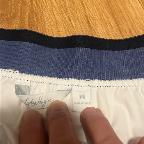 Lady Hagen  gold collection for tennis or golf skirt. Medium blue white.