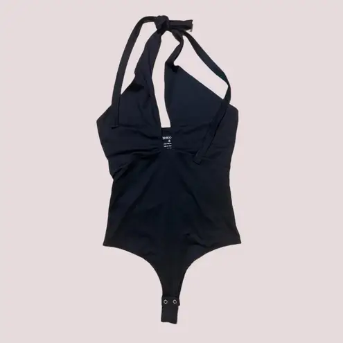NWT Reoria Black Halter/Criss