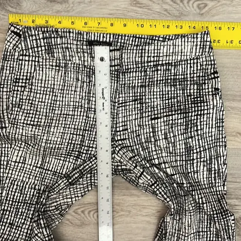 Alice Hope White & Black Print Women's Ankle Pants Size 4