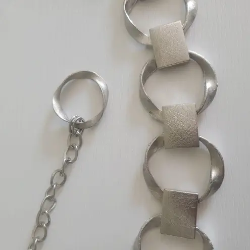 Chico's  Belt Silver Tone Adjustable Chain 41.5" Excellent Condition