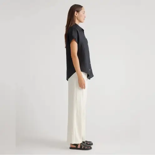 NWT QUINCE Women's Black Button