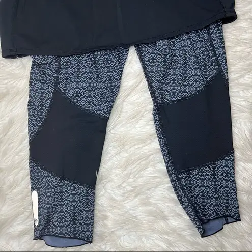 Athleta  Dream Acceleration 2 in 1 Leggings Skirt