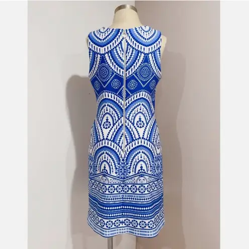 Just Taylor Women's Blue & White Printed Sleeveless Scuba Shift Dress Size 8