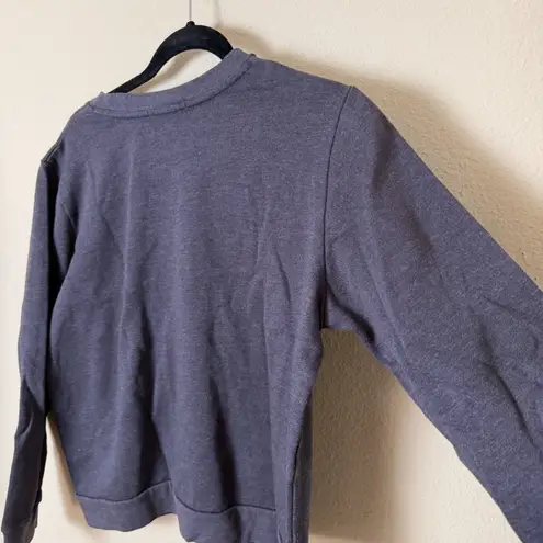 Derek Heart Love Gray Crewneck Sweatshirt with Boucle Detail Size Large