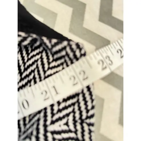 Sugar Lips  Black & White Pattern Jumpsuit – Women’s Medium thumbnail 4