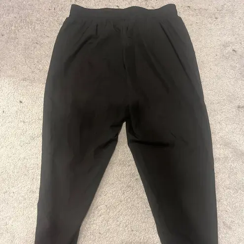 Old Navy  black joggers