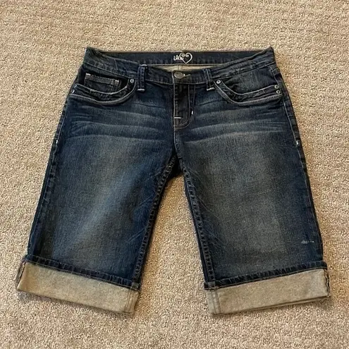 Bermuda ILia Distressed Denim  Shorts