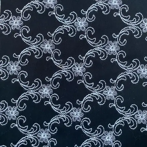 Vintage Y2K Cache Filigree and Floral Embroidered Black And White Mid Rise Pants Size 2