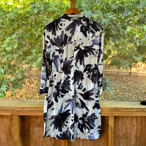 Nic+Zoe Inky Flowers Jacket Size S. Satin Kimono Style Long Sleeves. NEW.