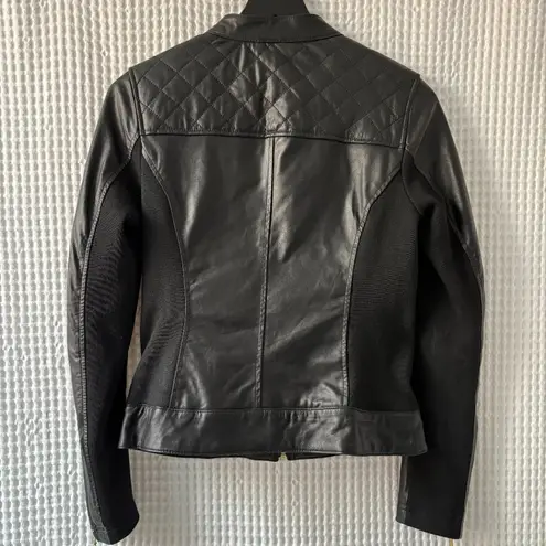United Face black leather/fabric quilted moto jacket gold zippers women's med