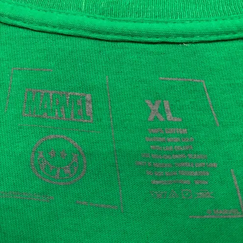 Marvel  Doctor Doom green T-shirt in size XL