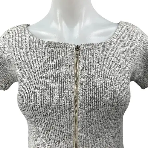 Monrow Women's Gray Ribbed Zip Up Stretch Knit Short Sleeve Shirt Crop Top Sz M Size M