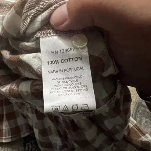 THE SHIRT Rochelle Behrens