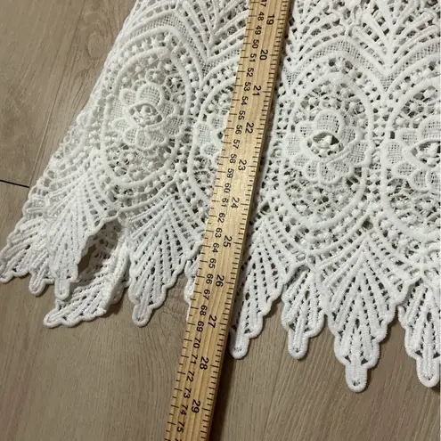 Solitaire White Lace Trim Tunic Top Short Sleeve Casual Bohemian Style Blouse