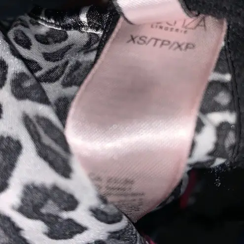 La Senza 🔥 3/$30 Satin Cheetah Slip Dress