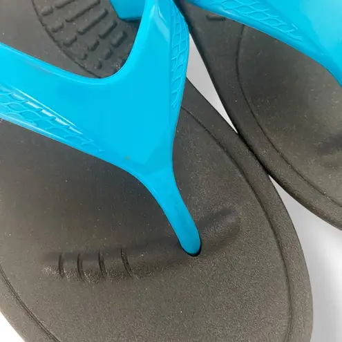Okabashi Black and Bright Turquoise Blue Sandals Size Medium 6.5