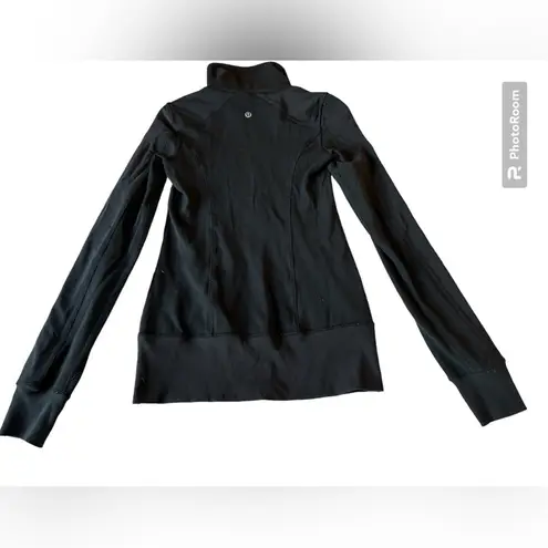 Lululemon Size 4 Define Jacket - Women’s Size 4.