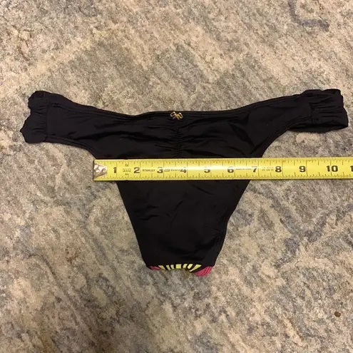 PilyQ lotus flower bikini bottoms. New