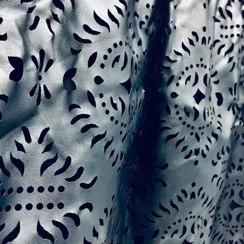 Piperlime Collection Vegan Leather Mini Skirt w/Laser Cutouts/Scallop Hem Size S Blue