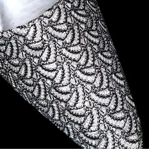 Studio c gorgeous silver and black elegant design sparkling heels! Size 8.5