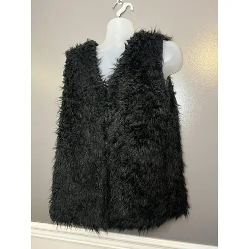 Wenxi Faux Fur Vest Womens Large Shaggy Long Sleeveless Boho Statement Outerwear Black
