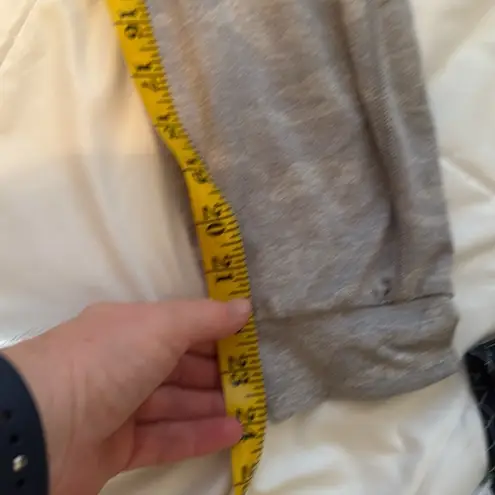 Vuori ** Performance Joggers Pants * Light Gray Camo* DreamKnit*,