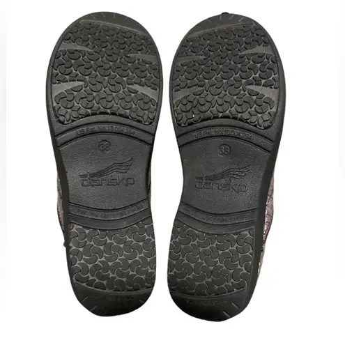 Dansko XP 2.0 Pastel Blur Print Patent Leather Clogs size EU 38/US 7.5-8