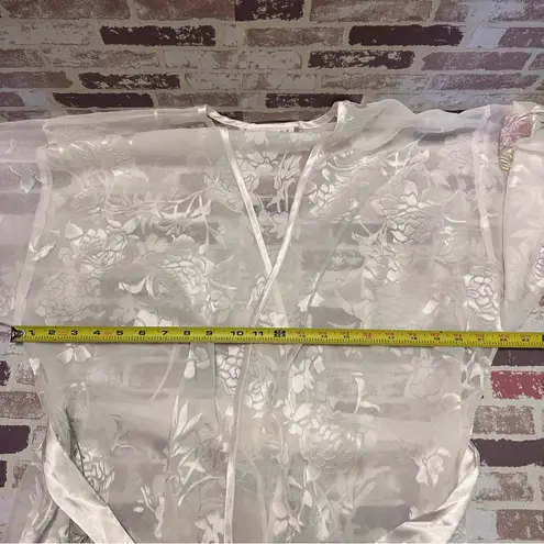 Natori Women’s Sheer Floral Lace Robe size L White Size L