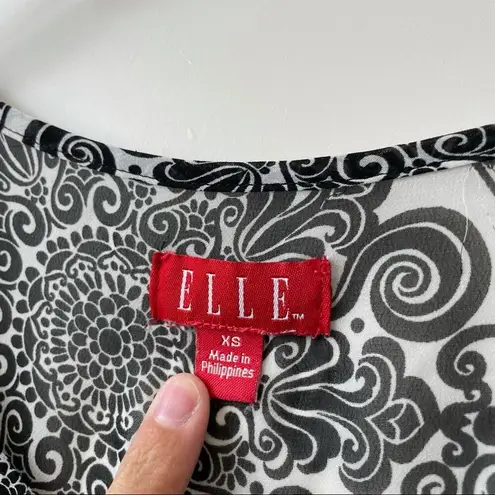 Elle Damask Floral Black and White Blouse XS