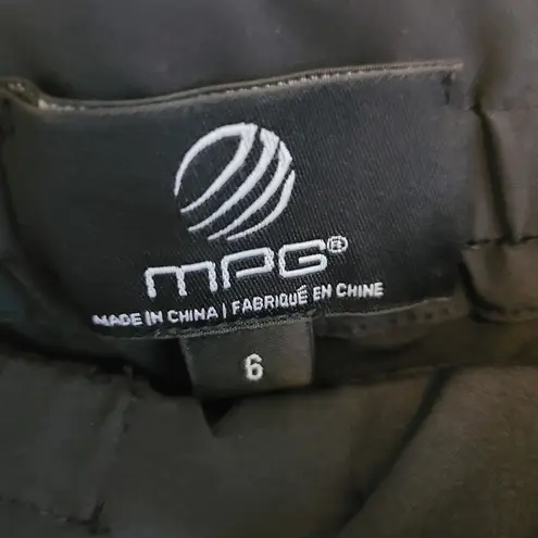 MPG Women's Shorts Size 6 Paperbag Waist Cuffed Sporty Black