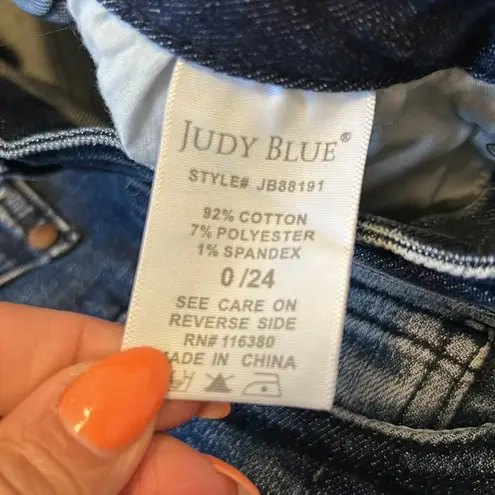 Judy Blue Shelly High Rise Relaxed Fit Jeans