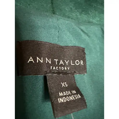 NEW Ann Taylor LOFT Women's Green Faux Suede Shaw Collar Blazer Jacket Size XS