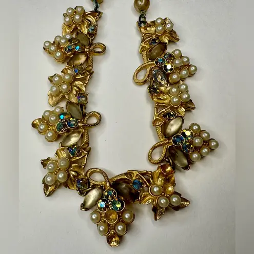 Vintage Unsigned Florenza Gold