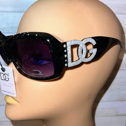 DG Pink Glitter Sunglasses 🕶️