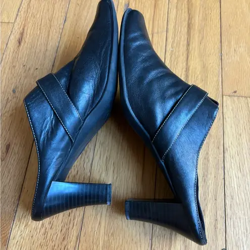 G.H. Bass &Co. Vintage Y2K Bass & Co. Black Leather Kitten Heel Mules with buckle size 9.5