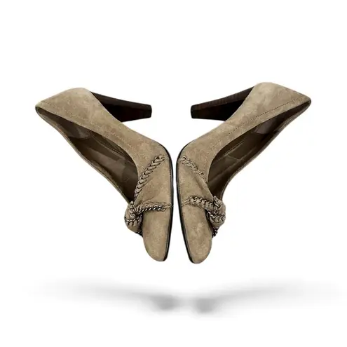 B. Makowsky Karly Taupe Gray Suede Leather Heels Chain Detail Pointed Shoes 6.5