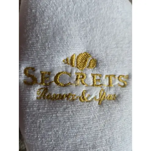 Hyatt Secrets Cabo San Lucas Hotel Resort Golf Spa SLIPPERS Unisex One Size NEW White