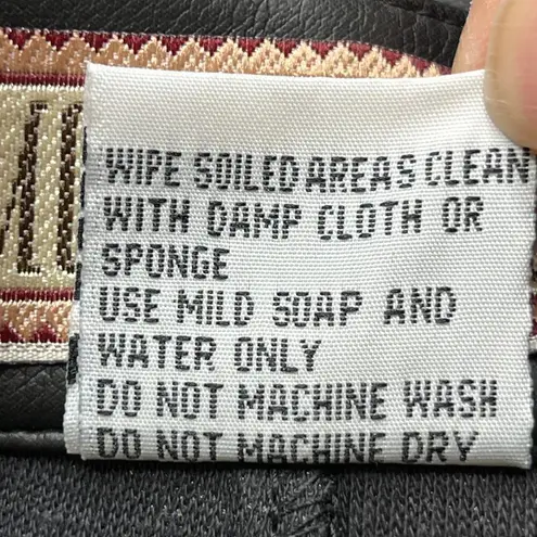 D'Mode Classix Black Pleather Skort Juniors 9 Size undefined