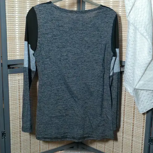 Bearsland Long Sleeve Lightweight Nursing Sweater Black Size undefined